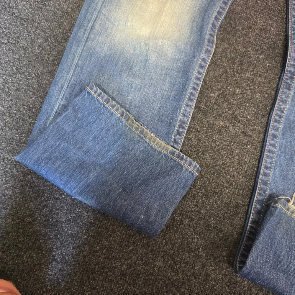 True Religion World Tour Straight Leg Jeans Mens 36 Medium Wash Blue Denim